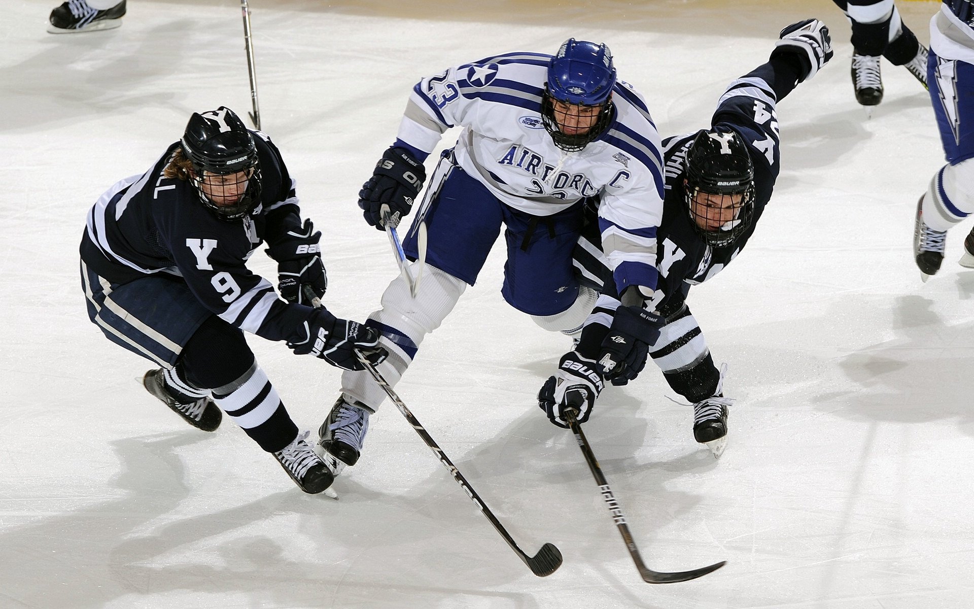 开云ios-《关于体育促进铸牢中华民族共同体意识的指导意见》发布，推动体育事业发展